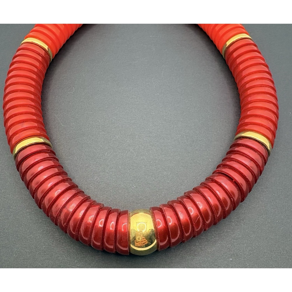 Vintage Avon Dramatic Coiled Disc Red & Gold Tone Choker Necklace Chunky 1986 - Picture 3 of 7
